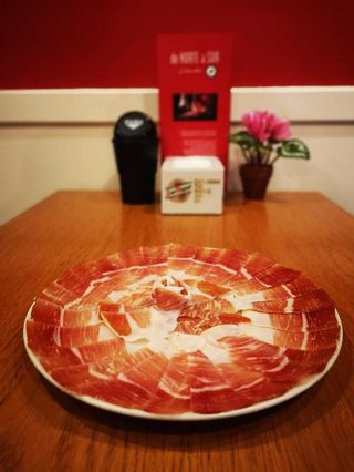 1/2 ración jamón ibérico 100% sanchez romero 