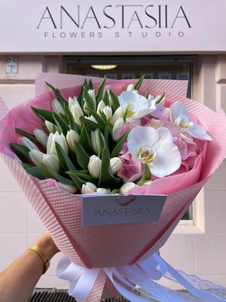 Tulipany + róż. Hortensja+ orchidea