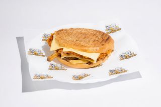 Toast snitel pui crispy