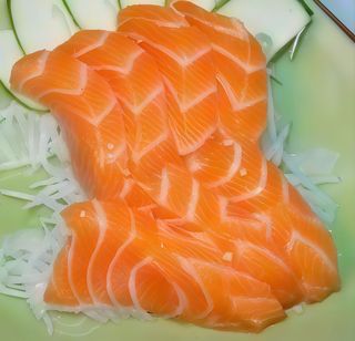 56. Sashimi de Salmón(7 cortes)