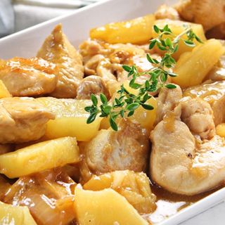 49. Pollo con piña estilo Thai / Thai chicken with pineapple