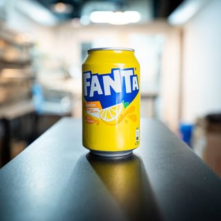 Fanta limón