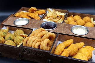 Тапас Комбо табла (1000г)