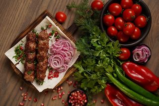 Liulea kebab cu carne de vita si porc pe grill