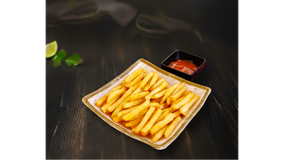 Frytki średnie z ketchupem