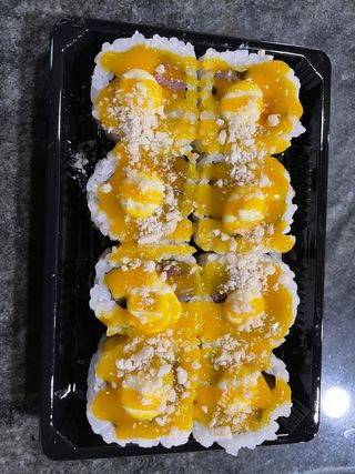 Roll atún mango (8 pzs.)