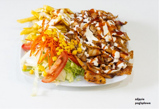 Sałatka z mięsem kebab