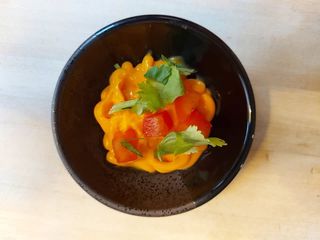 Salsa branza tip cheddar