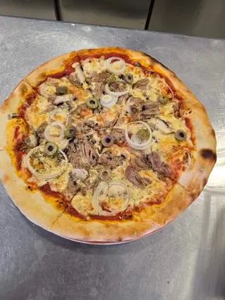 Pizza Tuna