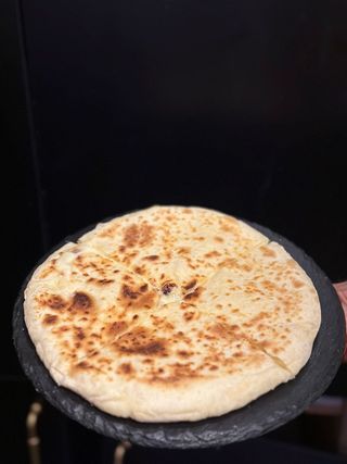 ტაფის ხაჭაპური 4 ნაჭრიანი