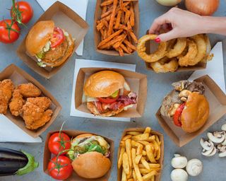 Menú Grande Golden 4 Hamburguesas De Pollo