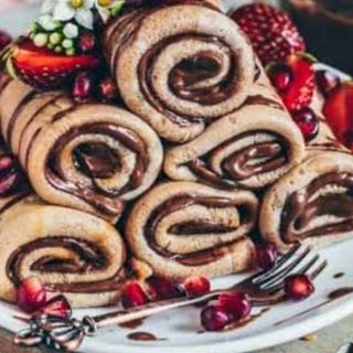 CHOCOLATE PANCAKE ROLLS(Served with chocolate sauce)