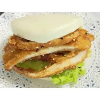 182. Pan Bao Pollo Yakitori