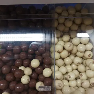 Chocobola