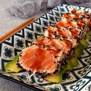 360.Salmone tataki