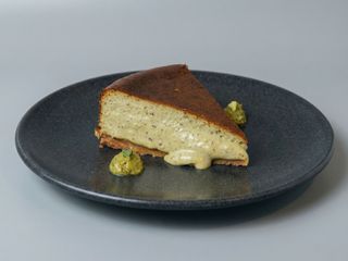TARTA QUESO CON PISTACHO