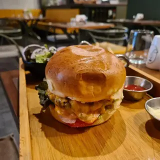 Le Classique Burger