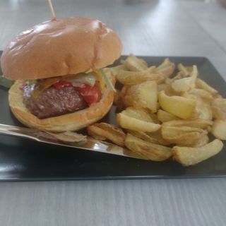 2. Hamburguesa De Potro