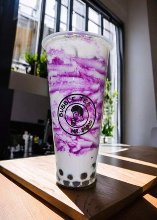 Batido con leche de taro (700 ml.)