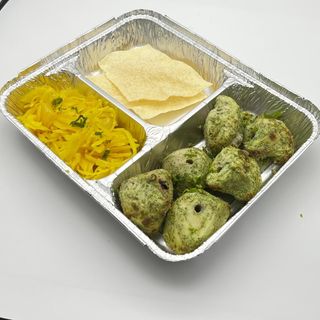 Hara tikka con contorno