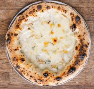 Pizza Quatro formaggio