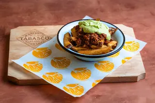 Loaded Fries Cu Vita si Sos Avocado