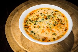 Ciorba de pui a la grec