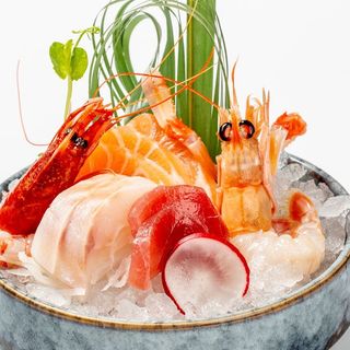 B1:FULL SASHIMI  12pz