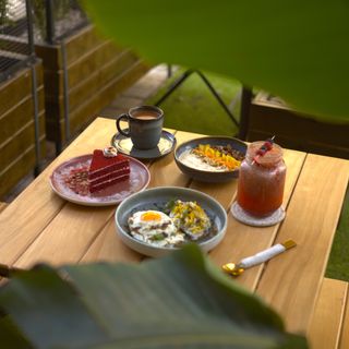 Friends Special Brunch