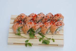 Uramaki Philadelphia roll