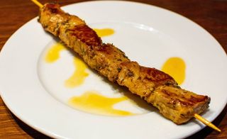 Pincho de cerdo en adobo
