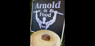 Телешко кюфте с моцарела и трюфел (100г)