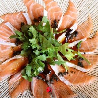 Salmao Trufa e Molho Ponzu