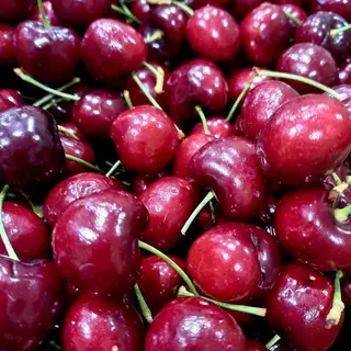 Cerejas (aprox. 0.500g)