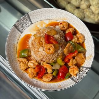 Riso gamberi e peperoni