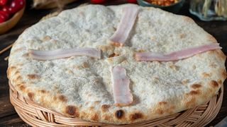 ლობიანი ბეკონით საშუალო