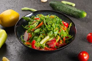 Весенний салат (200 гр.)