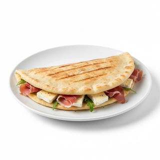 Piadina speck e brie