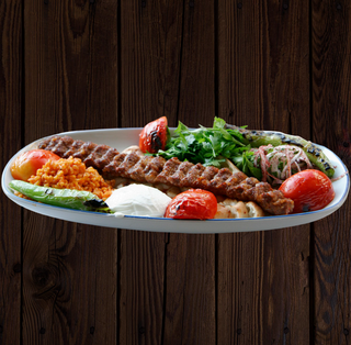 Порция Адана кебап