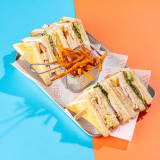 CLUB SANDWICH