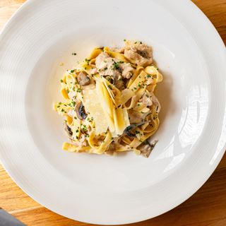 Tagliatelle Al Alfredo Gratinados Al Horno