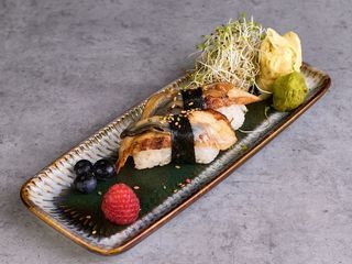 Nigiri z węgorzem 2 szt.