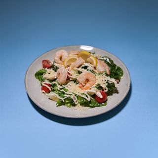 Sałatka Cezar z Krewetkami