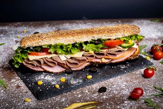 Сандвич Мега Месо(шунка,чоризо,флорентинер,кашкавал) (500г)