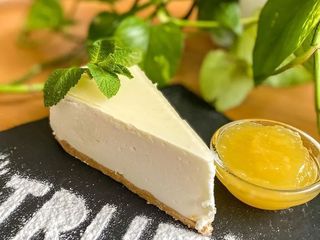 Tort z białej czekolady (150/30g)