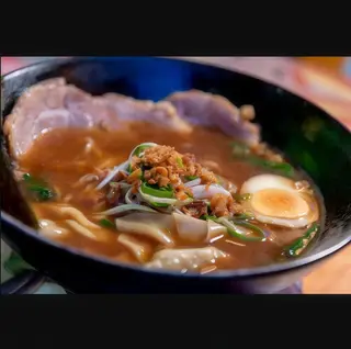 Tonkutsu Shoyu