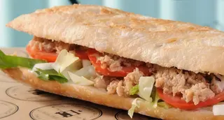 Bocadillo Vegetal De Atún