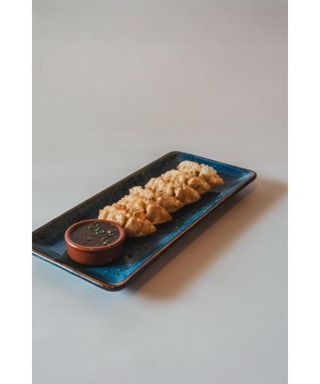 Gyozas Crujientes (6 Uds.)