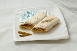 Донер с говядиной в лаваше (стандарт) 