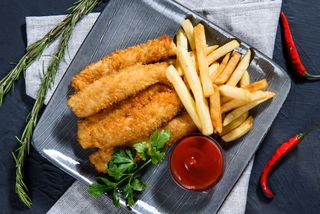 Наггетсы куриные с фри